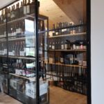 steklena stena za vinsko vitirino